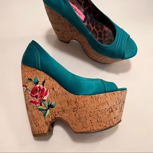 BetseyJohnson Teal Satin & cork wedges
